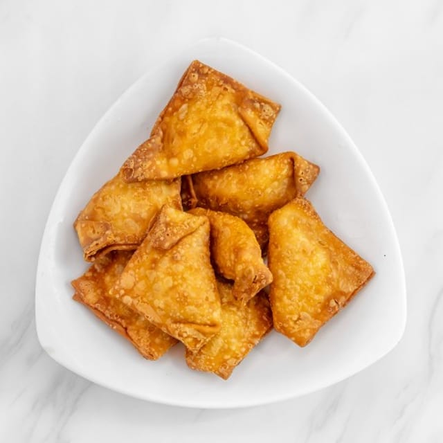 芝士蟹脚 Crab Rangoon.